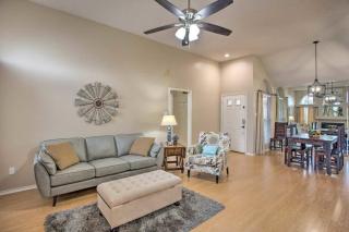 Heart of Rowlett - 3 BD 2BA Cozy Getaway w Patio - 5