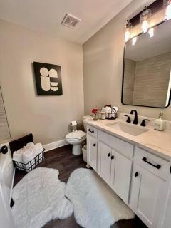 Charming Gainesville Townhome 3 - 4