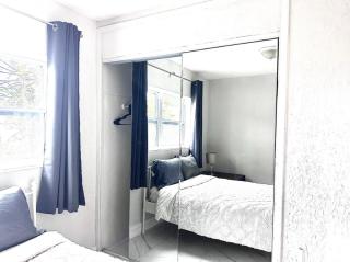 Shared Home - Close to the Beach - Riviera Beach - 8