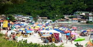 Apartamento no Costão do Pântano do Sul - 2