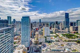 The Cityscape by Instant Suites - PentHouse Unit - 7