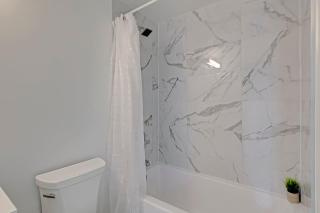 The Cityscape by Instant Suites - PentHouse Unit - 1