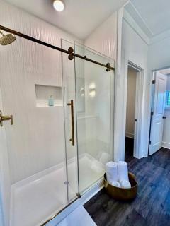 Glamorous House - Gainesville - 4