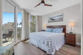 A Wave Away 1206-Near Beach-Sleeps 6 - 6