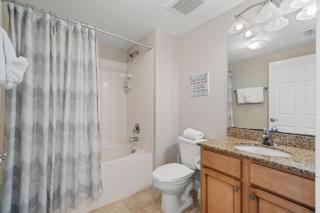 A Wave Away 1206-Near Beach-Sleeps 6 - 1