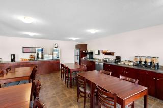 SureStay Plus Hotel by Best Western Hardisty - Hardisty - 5