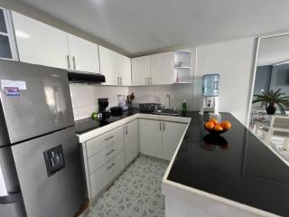 Relax Apt A 1 cuadra de playas - 5
