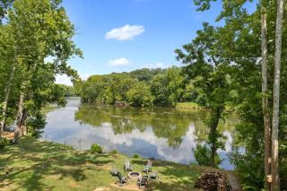 Riverside Oasis with Stunning Views, Cozy Firepit! - Luray - 5