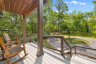 Riverside Oasis with Stunning Views, Cozy Firepit! - Luray - 3