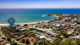 Moon Glow Views, Short Walk To Beach Accom Holidays - 1