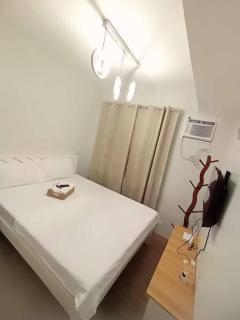 Studio Unit at Pine Suites Tagaytay - Tagaytay - 3