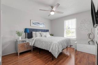 Fly In Style! Charming Townhome 6 Mins from RIC! - Highland Springs - 4