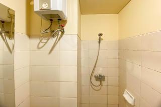 Cozy Stay and Tidy Studio Apartment Woodland Park Residence By Travelio - Giacarta - 1