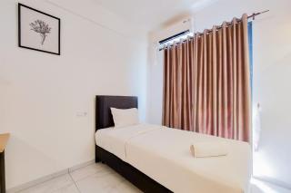 Relaxing Studio at Sky House Alam Sutera Apartment By Travelio - 2
