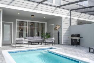 Modern 5-Bedroom Home with Private Pool and Resort Access! - Davenport - 9