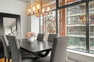 Modern Condo in downtown two bedroom parking lot - Vancouver - 4