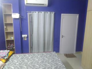 Spacious 2BHK in Velachery, with aircons, equipped kitchen, car park, WiFi and other utilities - Chennai - 4