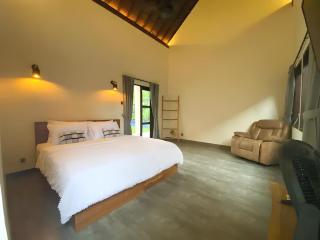 Villa GrandLux Bali 2 Bed Villa Pool Big Garden - Seminyak - 9