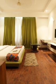 Hotel Elite Sector 45 I Gurgaon central I Couple Friendly - Gurgaon - 0