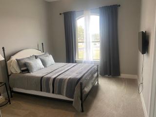 Luxury in Spacious Home - 5