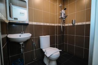 Swing & Pillows - Apple Hotel Shah Alam - 1