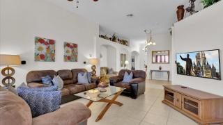 Last Minute Disney Getaway! Private Pool, Hot Tub & Games Room. Book Now! #83235 - Kissimmee - 5