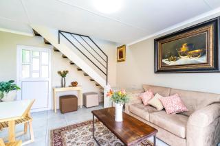 Lochy's House - East London - 0
