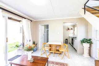Lochy's House - East London - 7