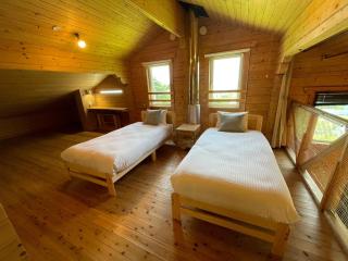 large log cabin 桜 - 5