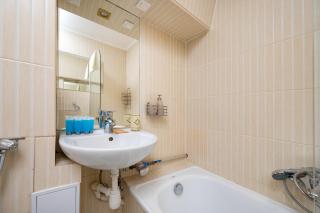Jaracza 3-Bedroom Apartment - Łódź - 2