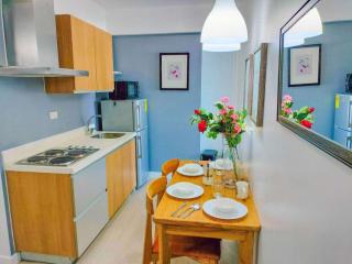 Cozy 2 Bedroom With Blacony - Manila - 6