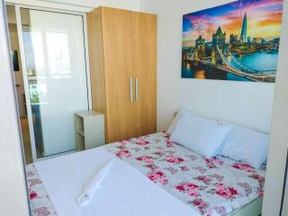 Cozy 2 Bedroom With Blacony - Manila - 4