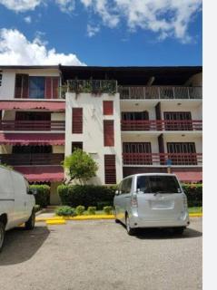 New Kingston central location gated - Kingston - 2