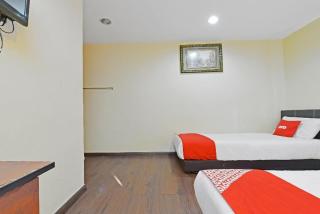 98 Hotel - 2