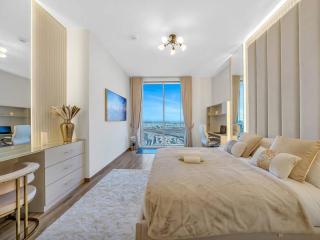 Luxury Apt in Business Bay Water canal view - Dubai - 3
