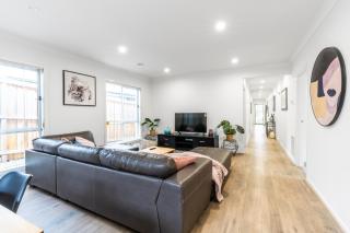 Bayside luxury! - Curlewis - 7