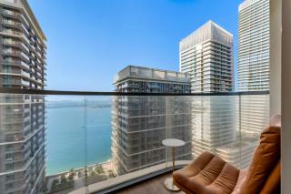 Seaside Lux Retreat 2-BR Private Beach - Dubai - 9