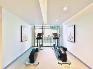 Seaside Lux Retreat 2-BR Private Beach - Dubai - 4