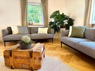 Stilvolles Haus mit Naturgarten & Weitblick - für Familien & Freunde - 5