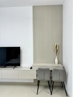Comfortable And Spacious Studio At Claren Towers - Dubai - 6