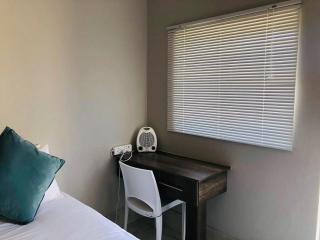 Conti-INN Guesthouse - Queenstown - 4