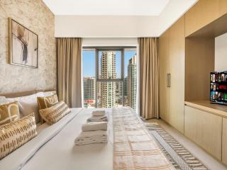 Luxury 1BR, 5 Min walk to Dubai Mall & Burj Khalifa, Can Sleep 1-4 - 1