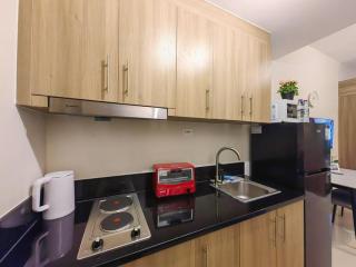 1BR Unit Condotel w Balcony FAME Residences #FM51 - 1