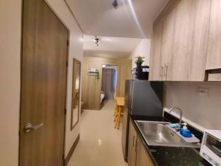 1BR Unit Condotel w Balcony FAME Residences #FM53 - Manila - 5