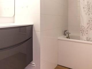 Appartement cosy avec terrasse, départ skis aux pieds - FR-1-344-830 - 2