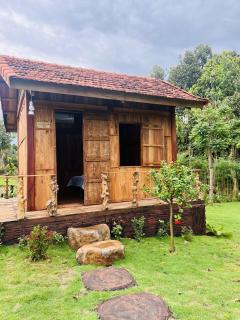 Khu Nghỉ dưỡng Sinh thái Nhà Lụa Retreat - - 7