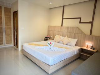 The Way Patong Hotel - Patong - 4