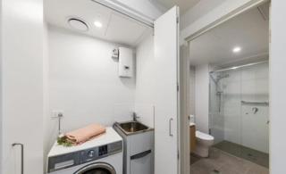 Braddon-CBD-2 Bedroom Apt - Canberra - 3