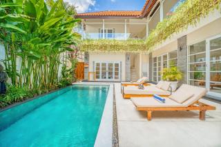 Villa Milano - Private 6 BDR Villa in Seminyak, prime Location, Pool & Garden - Canggu - 8