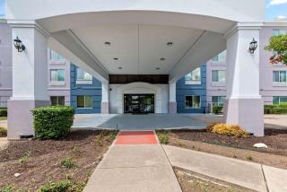 Comfort Suites Austin Airport - Austin - 9